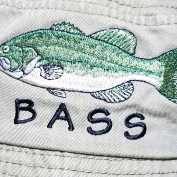 Flying Fisherman Bass embroidered bucket hat, white w chin strap - Picture 5 of 7